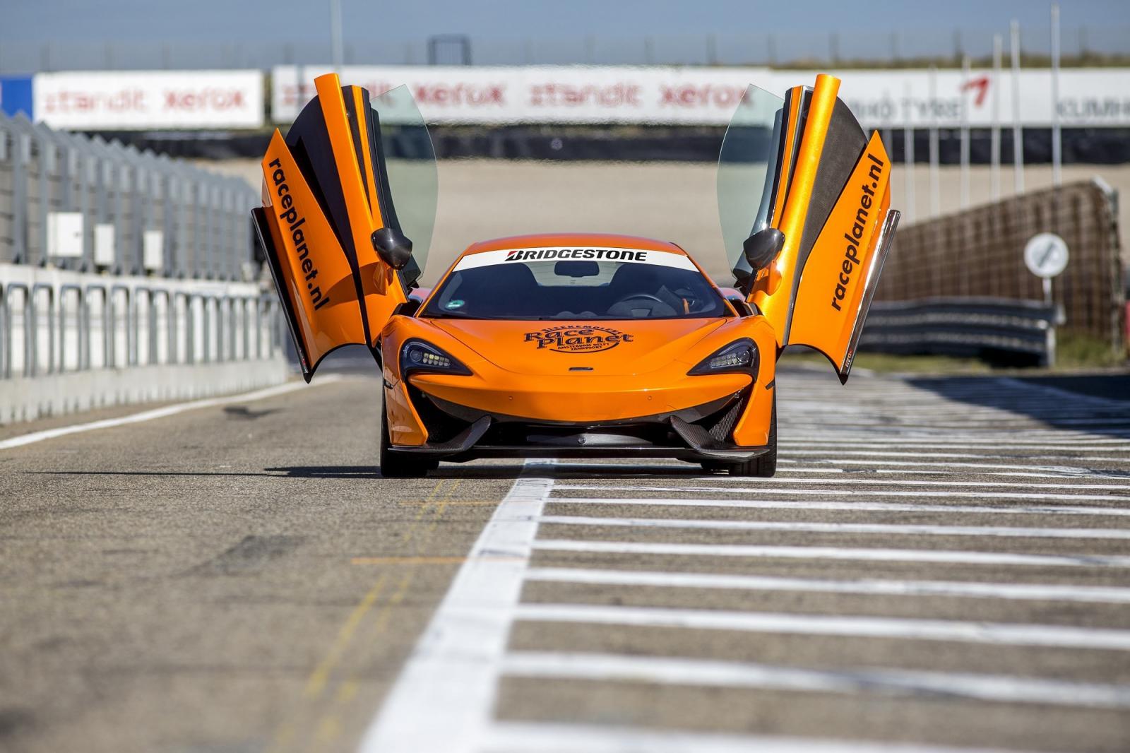 Win een unieke race ervaring op het circuit van Zandvoort!